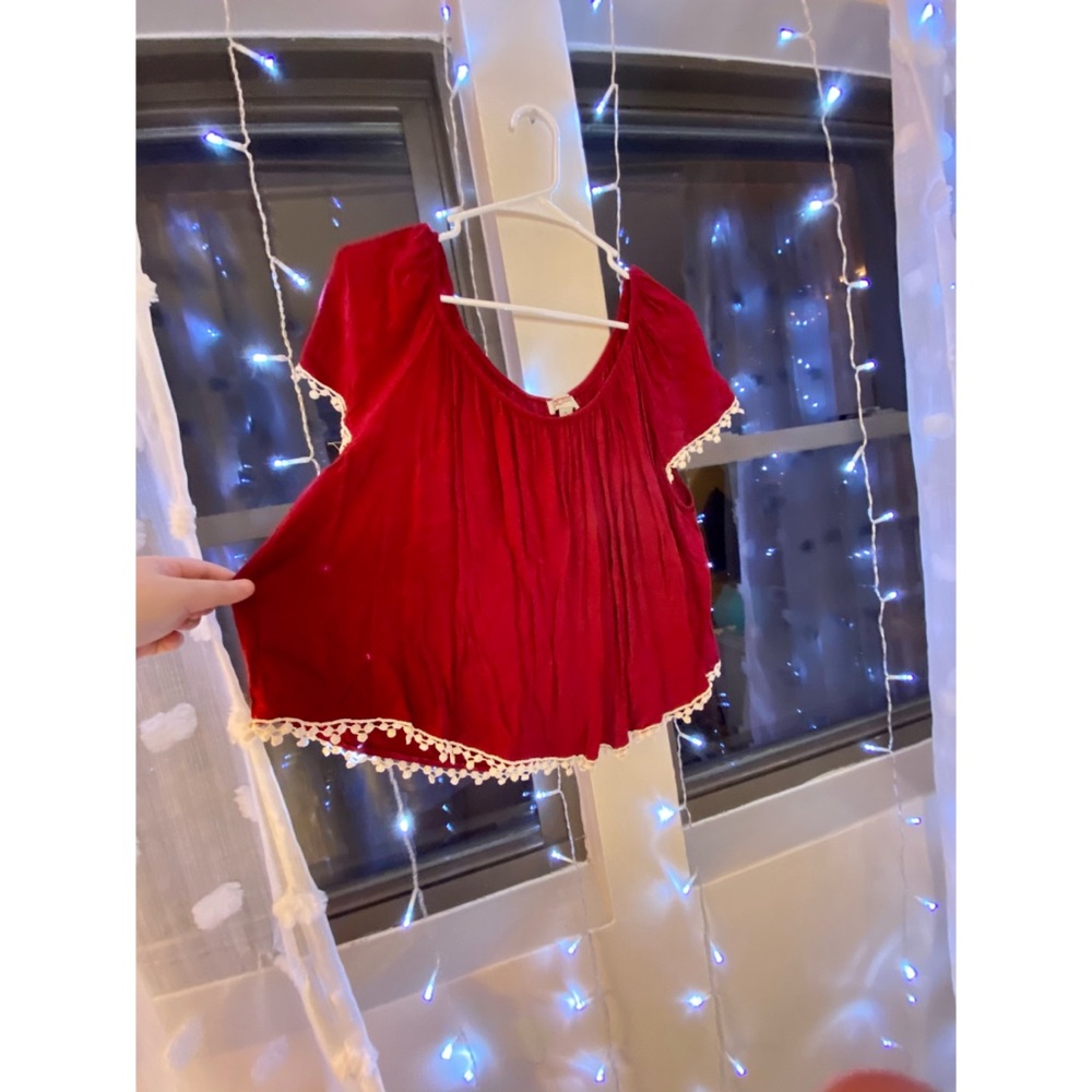 Red Flowy Top - Picture 3 of 3